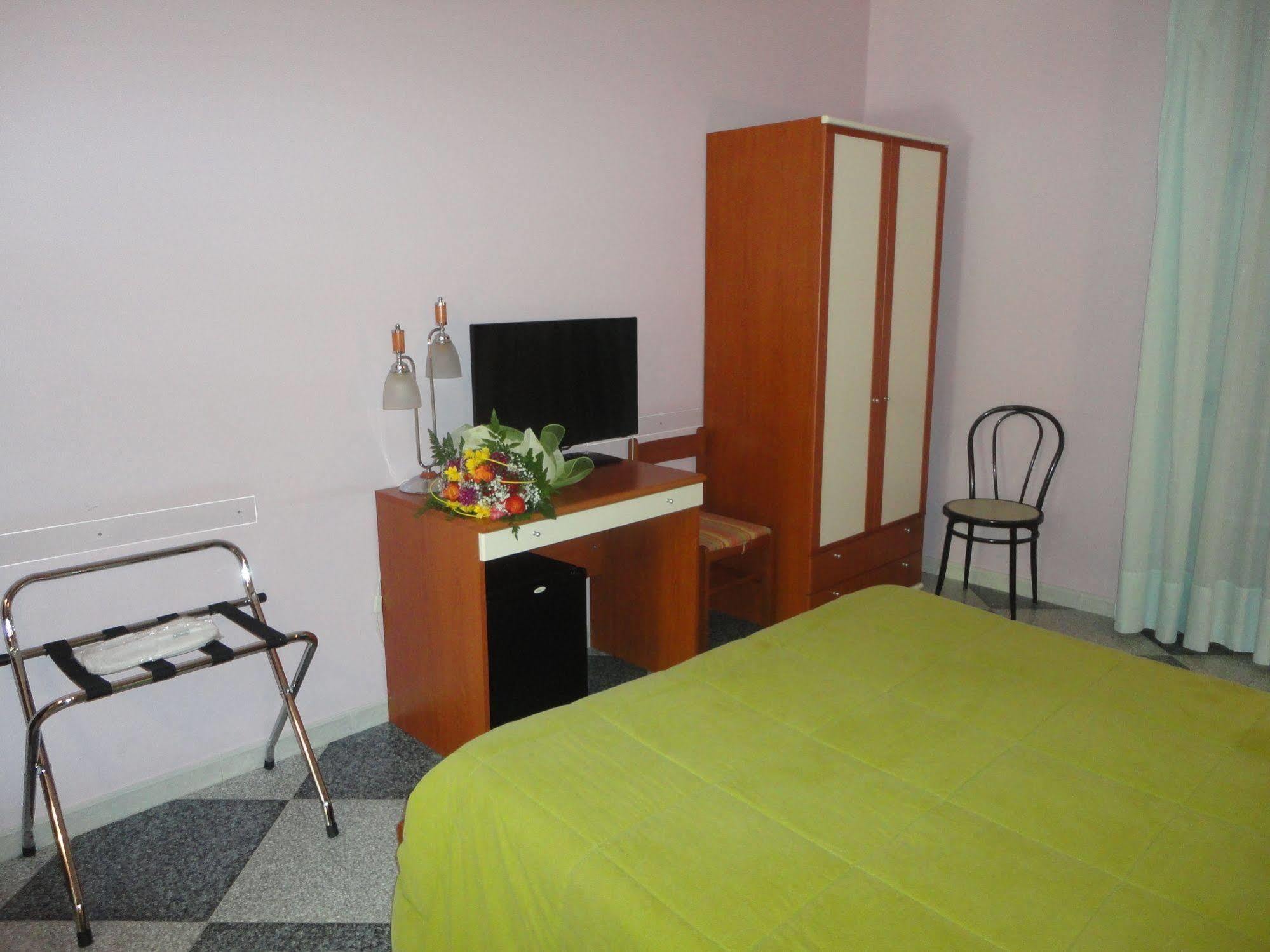 Agri-Hotel Da Marianna Resort & Spa Santa Domenica Vittoria Eksteriør billede